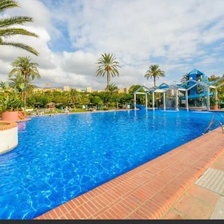 Apartamento 215. Primera Linea De Playa. Benalmadena Luaran gambar