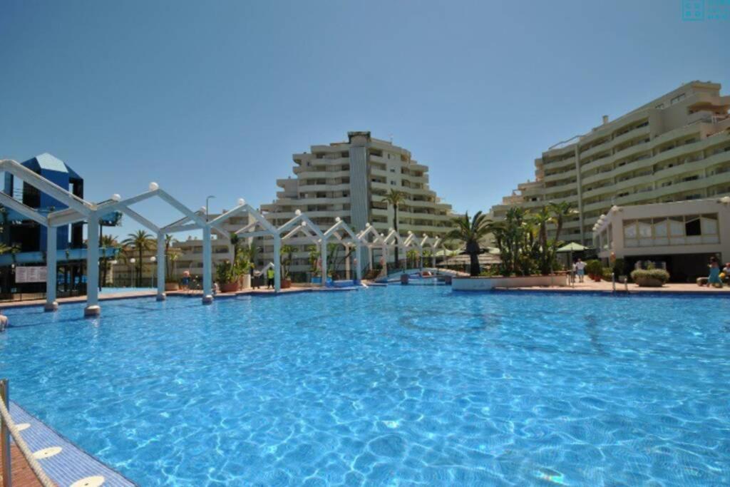 Apartamento 215. Primera Linea De Playa. Benalmadena Luaran gambar